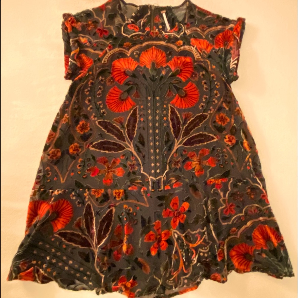 NWT Free People lined chiffon black dress w velvet Art Deco details